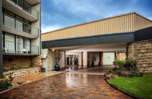 Maseru Apartment | Don’t Miss This! Property w/Outdoor Pool & Casino, w/FREE Parking Onsite!
