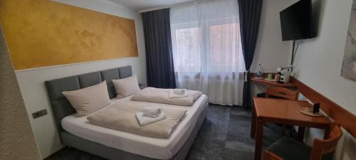 Fernwald House | Doppelbett - Gästezimmer - No 40 - 11min von Gießen 8,4km in Fernwald-Steinbach