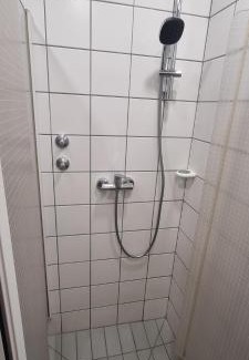 Fernwald House | Doppelbett - Gästezimmer - No 40 - 11min von Gießen 8,4km in Fernwald-Steinbach
