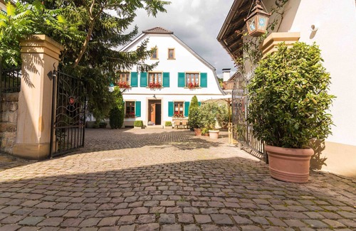 Weiler bei Monzingen Apartment | Doppelzimmer mit Badewanne - Schmidtburger HOF - Wein/Restaurant/Pension