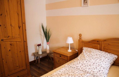 Rosenfeld Apartment | Doppelzimmer Hofblick