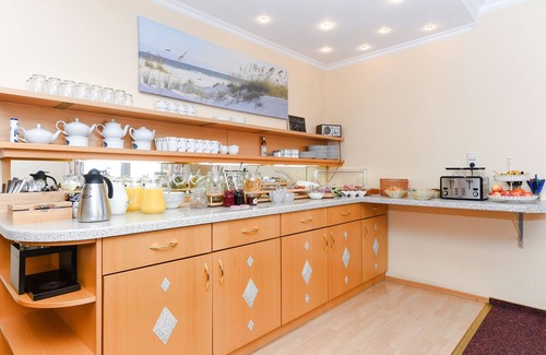 Esens Cottage | Doppelzimmer Lütje Hörn - Pension Nordkap in Bensersiel