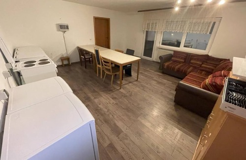 Ottenhausen Apartment | Doppelzimmer mit Balkon - Gästehaus Rössle 2