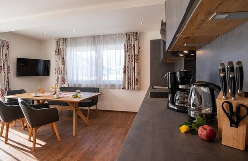 Schladming Apartment | Doppelzimmer mit Dusche, WC - Eiblhof