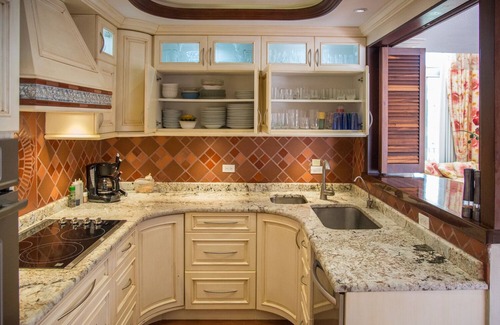 Dorado Pueblo Villa | DORADO BEACH OCEAN WITHIN THE RITZ CARLTON RESERVE ON" CHAMPIONSHIP EAST COURSE"