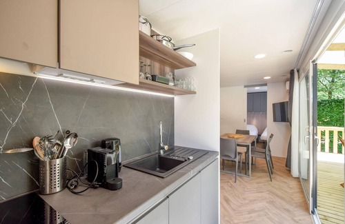 Saint-Medard-d'Excideuil Ski Chalet | Dordogne Chalet Near Forest