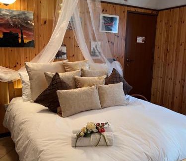 Alessandria Apartment | Dormi nella SPA privata con letto ad acqua, sauna, doccia emozionale e kneipp