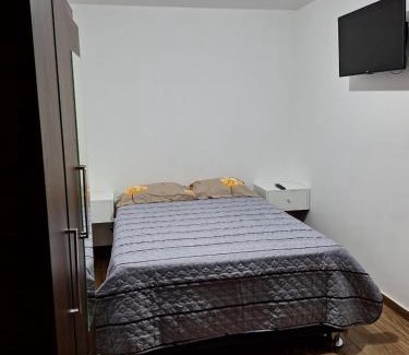Lima House | Dormitorio matrimonial 01
