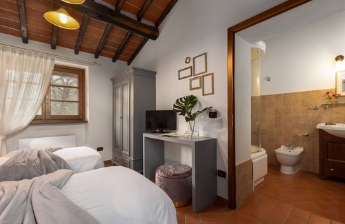 Monte San Savino House | DormiVeglia B&B