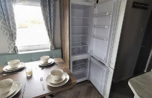 Bridport House | Dorset - Freshwater Beach Holiday Home .with its own private beach!