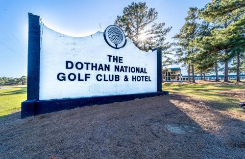 Dothan Hotel | Dothan National Golf Club and Hotel