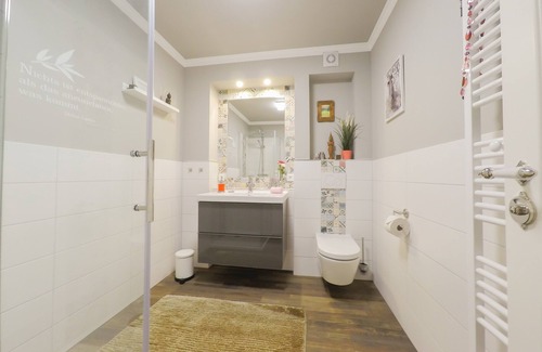 Dersdorf Apartment | Double apartment Union near Cologne Messe Bonn Phantasialand