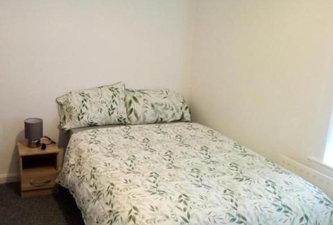 Burnley House | Double-bed (H2) close to Burnley city centre