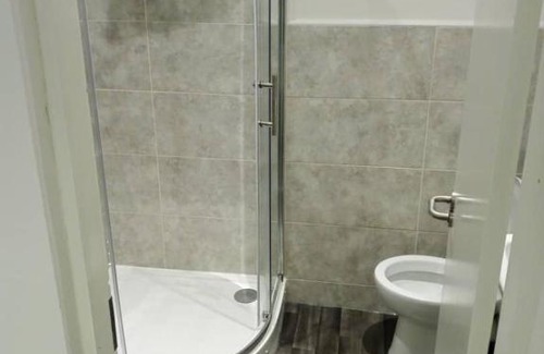 Burnley House | Double bed (R1) close to Burnley city centre