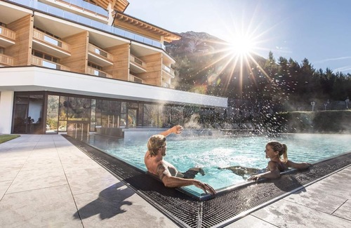 Achenkirch House | Double room Zirbenwald (up to 2 nights) - Natur- und Aktivresort Reiterhof