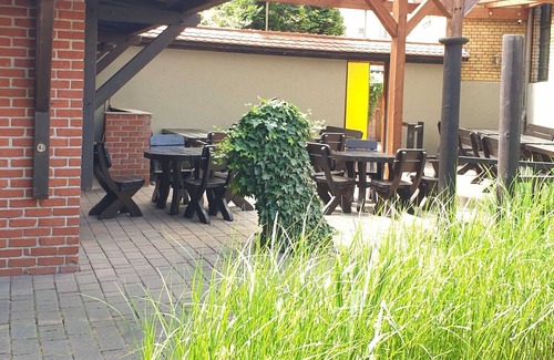 Lutherstadt Wittenberg Apartment | Double room with extra bed - Pension Alabama