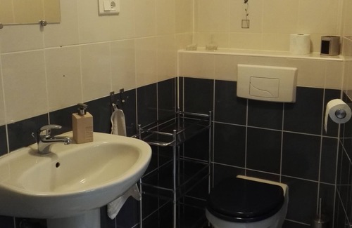Saint-Martin-du-Puy Bed & Breakfast | Double room for a couple or a family
