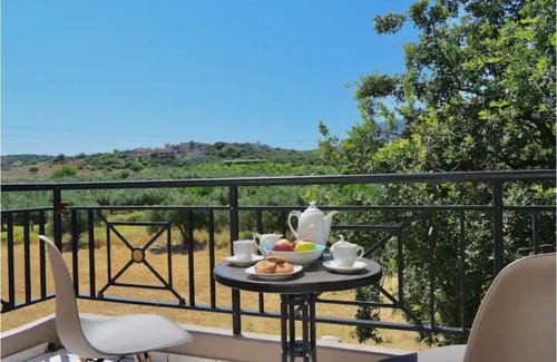Grand Blanc House | Double room with balcony and mountain view