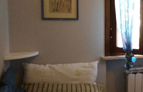 Dosson Bed & Breakfast | Double room 2 single beds