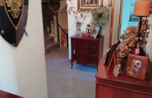 Albarraque Apartment | Double Room 4 At Albarraque, Sintra With Balcony