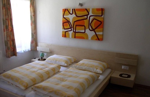 Dellach im Drautal Bed & Breakfast | Double room with breakfast - Rad & Frühstückspension Taurer
