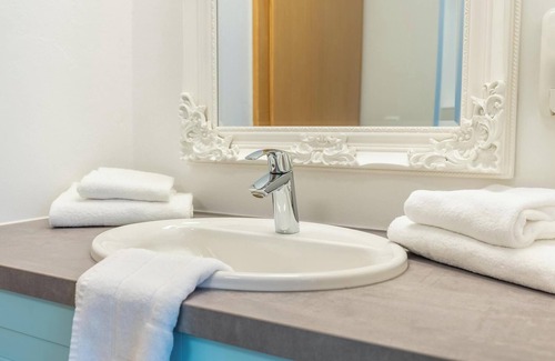 Schiefling am See House | Double room with balcony