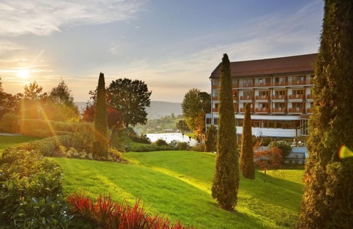 Wagerberg House | Double room classic - Hotel and Spa Der Steirerhof Bad Waltersdorf