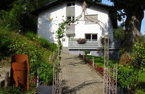 Gernsbach Apartment | Double room comfort with private external bathroom