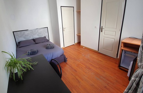 Vandoeuvre-les-Nancy House | Double room with private bathroom