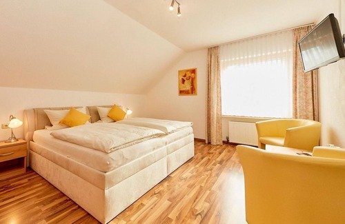 Kueser Plateau Bed & Breakfast | Double room - Gästehaus Esslinger