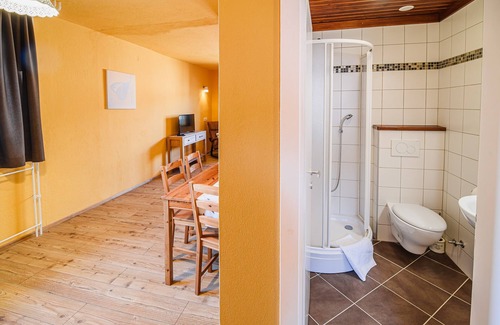 Cerknica House | Double Room Metulj with Breakfast in Ančkin kot