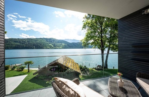 Millstatt House | Double room Seensucht with XXL balcony - Villa Postillion am See