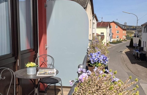 Korperich House | Double room with bathroom & balcony - Hotel-Restaurant Im Goldenen Grund