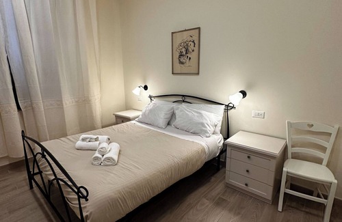 Terralba Apartment | Double room with private bathroom in Terralba (Oristano) - Mirto