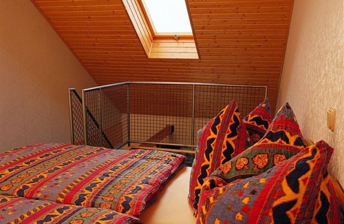 Kluesserath Bed & Breakfast | Double room with shower and WC - Ferienweingut Herres