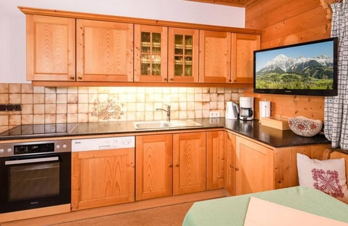 Leogang Bed & Breakfast | Double room with shower, WC - Herzog, Haus