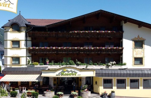 Brandenberg House | Double room "Zirbenholz" - Hotel Neuwirt