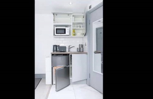 Newbury Apartment | Double Studio Room with En-suite