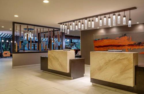 San Bernardino Hotel | DoubleTree by Hilton San Bernardino