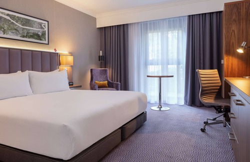 Ingliston Hotel | DoubleTree by Hilton Edinburgh Airport
