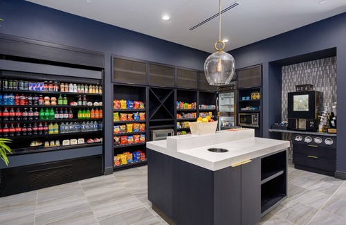 Northeast Raleigh Hotel | DoubleTree by Hilton Raleigh Midtown, NC