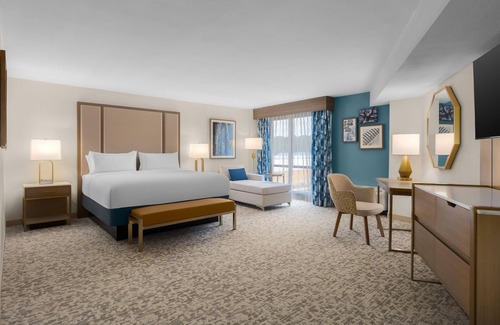 Wilmington Hotel | DoubleTree by Hilton Wilmington, NC