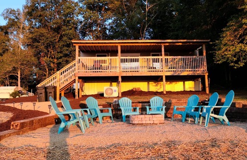 Newport House | Douglas Lake, TN Lake House, lake access, breathtaking views and amazing sunsets
