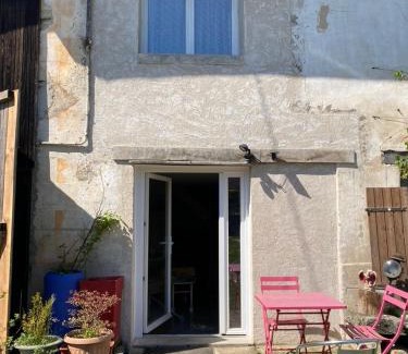 La Chatelaine Bed & Breakfast | Doupassage