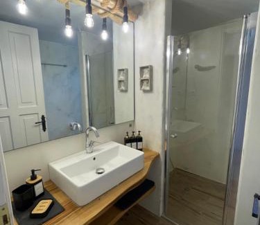 Zagora-Mouresi House | Dovas house