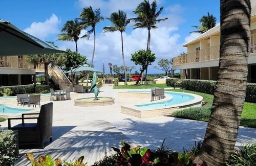 Jog Road Condo | Dover House on the Atlantic Ocean Sun washed beaches are right at your doorstep.