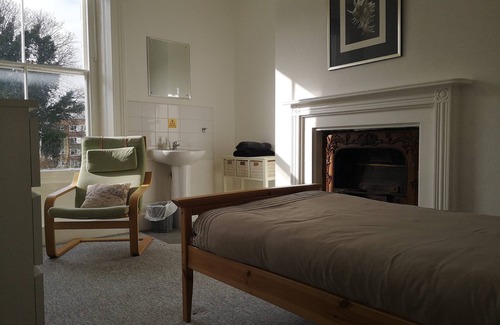 Dover House | Dover Town Rooms (Single Room 5)
