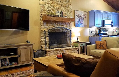 Canyon Cabin | Doves Rest Cabins - Durango, on the North Rim