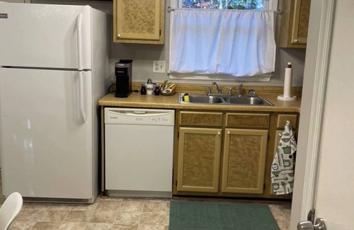 Golden Grove House | Down Home Comfort - Greenville, SCnn