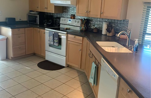 Ozark House | Down Time on Lake of Egypt! Fishing, boating, wineries, hiking, relaxing!